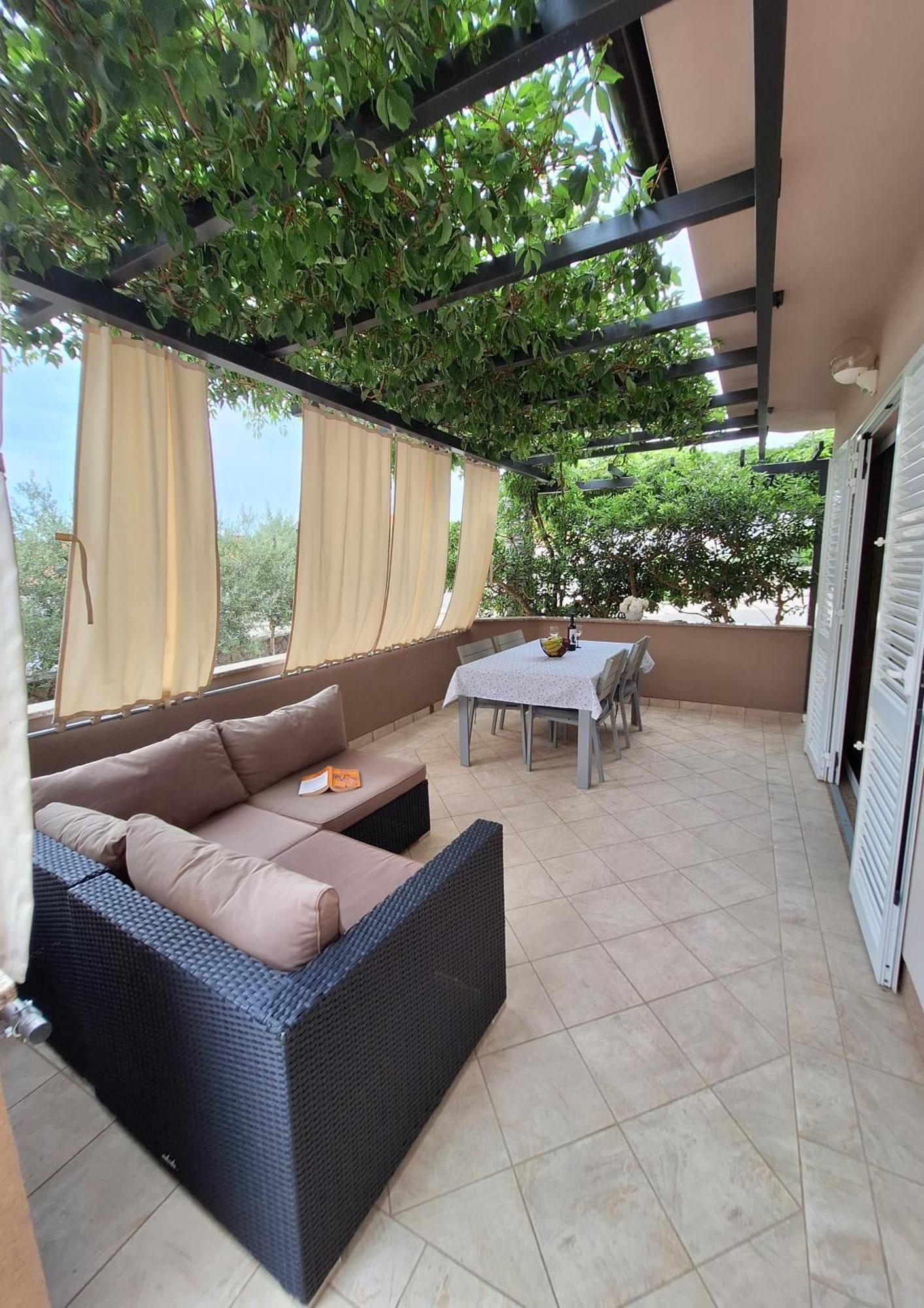 The Golden Island Apartments Krk Town Bagian luar foto