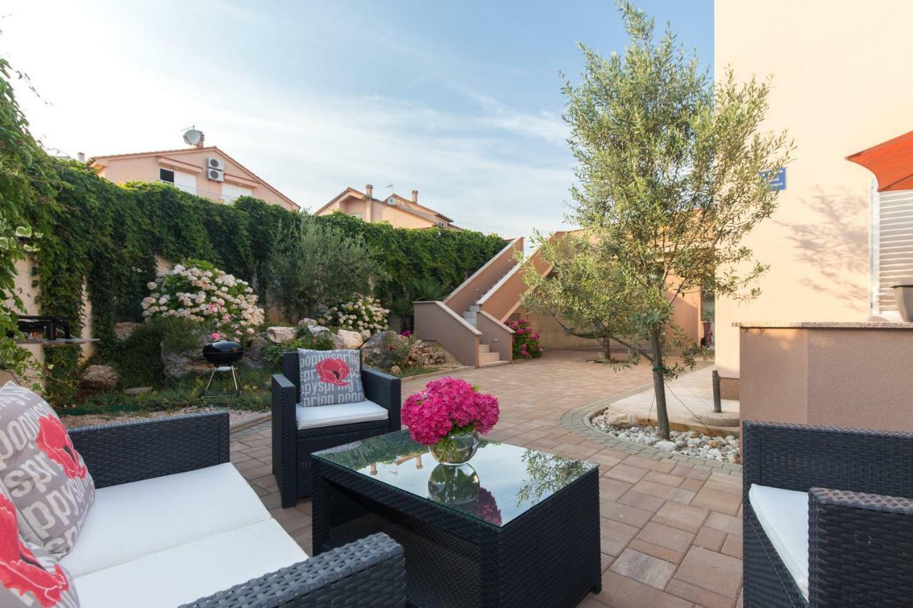 The Golden Island Apartments Krk Town Bagian luar foto